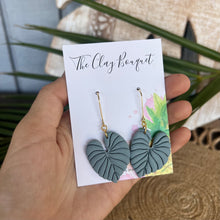 Load image into Gallery viewer, Clay - Philodendron leaf earrings
