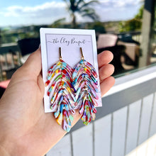 Load image into Gallery viewer, Long palm leaf earrings - Confetti no.1
