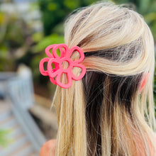 Load image into Gallery viewer, Hibiscus hair clip - Bright colors
