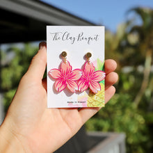 Load image into Gallery viewer, Big pink flower earrings
