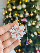 Load image into Gallery viewer, Clay - 3 in 1 Snowflake earrings
