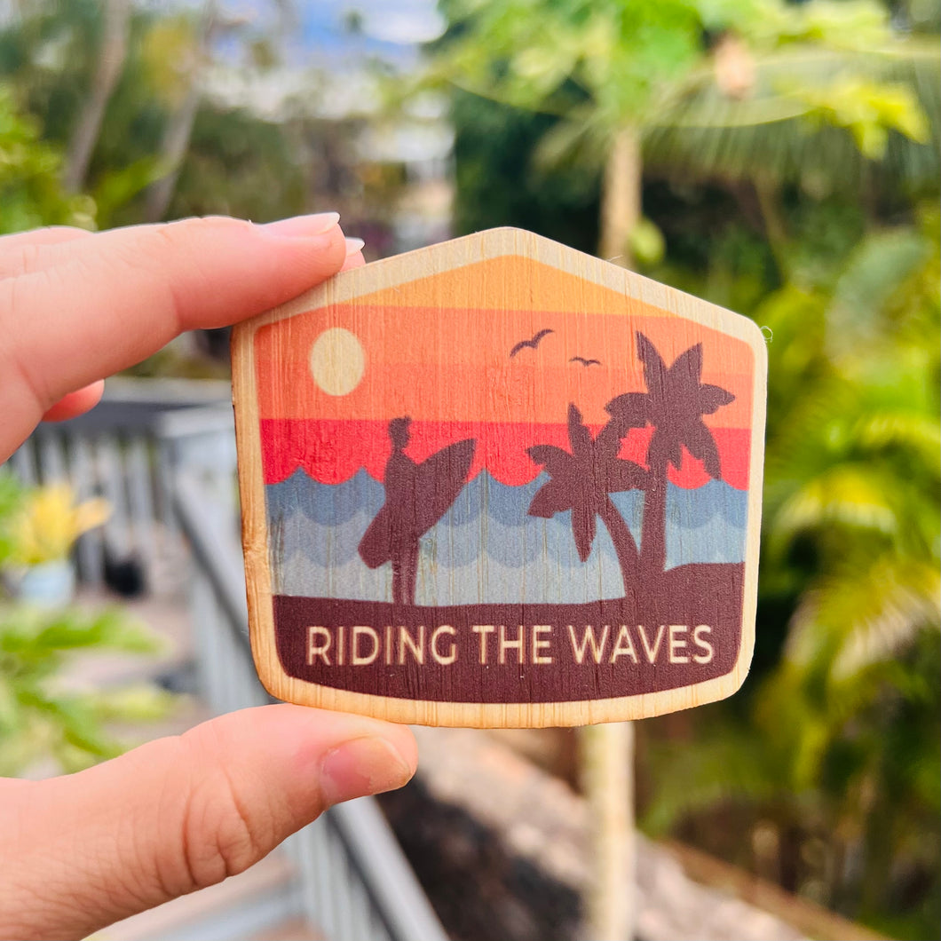 Bamboo sticker - Riding the waves