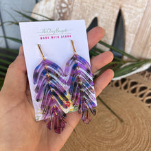 Load image into Gallery viewer, Long palm leaf earrings - Purple
