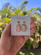 Load image into Gallery viewer, Mother of pearl boho sun earrings
