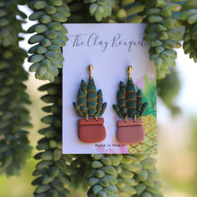 Load image into Gallery viewer, Clay - Snake plant earrings
