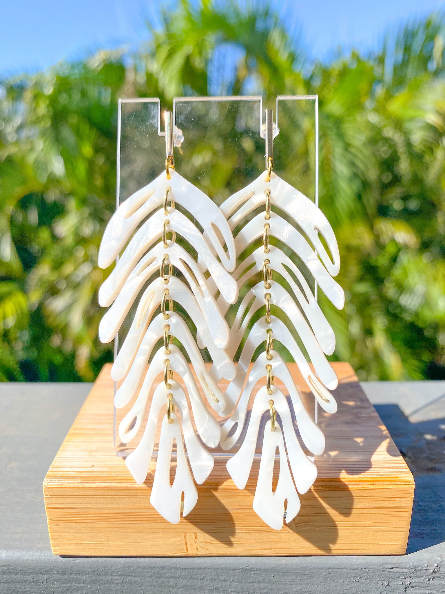 Authentic Glass Earrings (white,long)