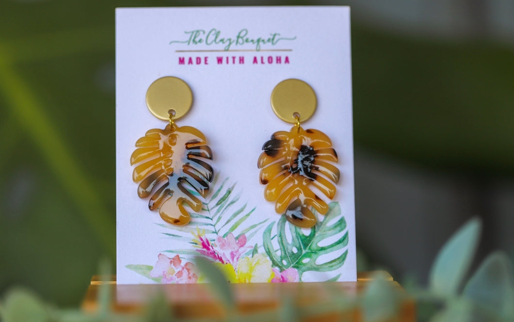 Monstera earrings - tortoise