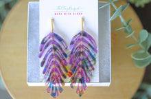 Load image into Gallery viewer, Long palm leaf earrings - Purple
