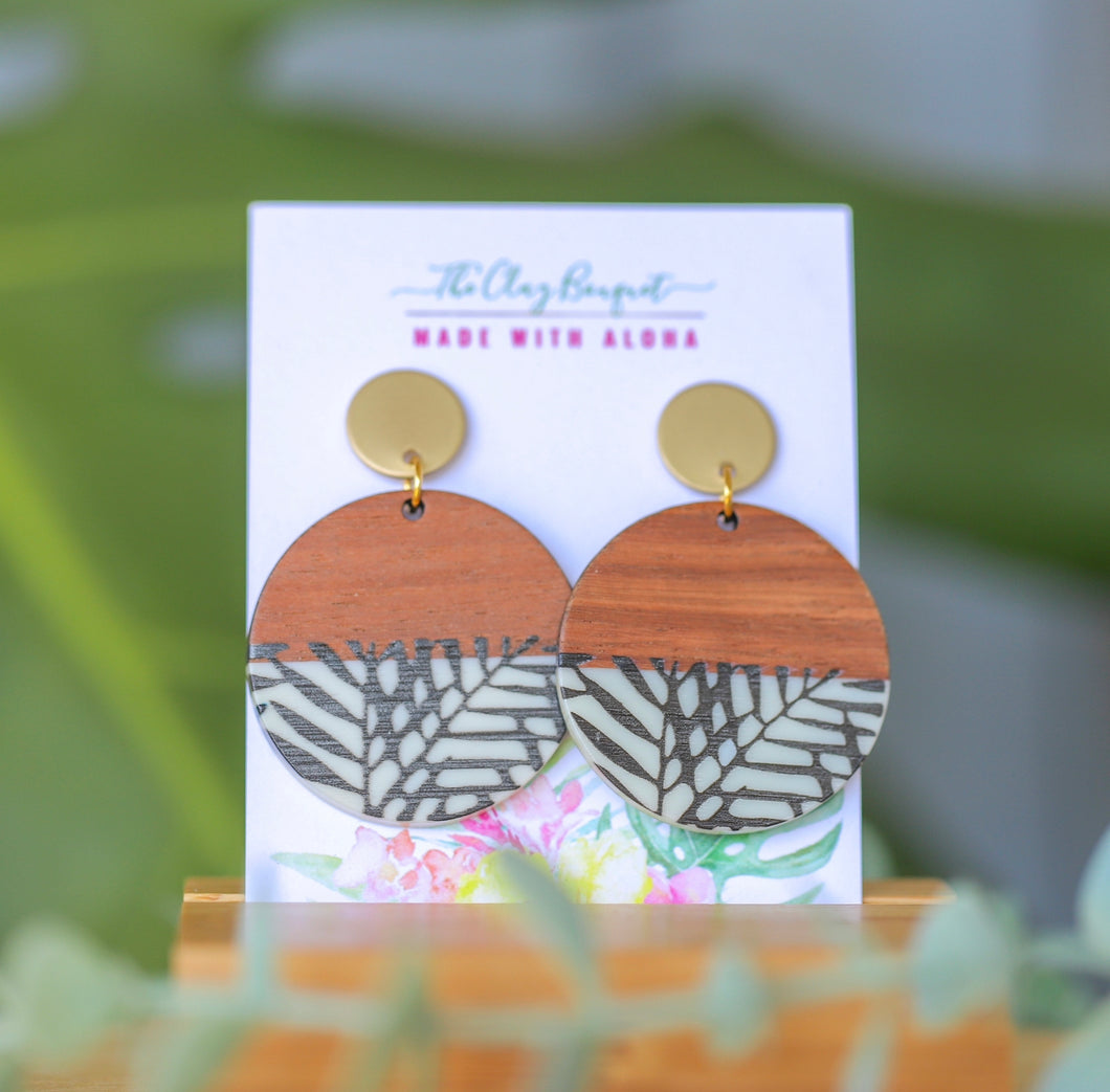 Wooden Palm earrings